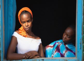 “Una madre, una figlia”: un ritratto senza concessioni del Ciad di oggi