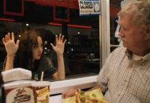 “Mona Lisa and the blood moon”: un’esplosione pop di colori