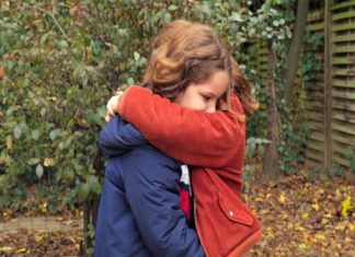 “Petite maman”: un film che parla dell’infanzia e del timore della perdita