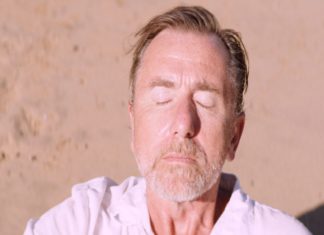 “Sundown”: un dramma esistenziale e familiare che si svela solo alla fine