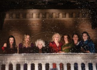 “7 donne e un mistero”: una commedia noir dall’impianto teatrale