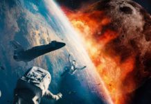 “Moonfall”: un disaster movie dalla trama alquanto debole e assurda