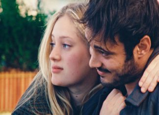 “Forever Young”: la magia del teatro e dei vent’anni, tra amore e dramma