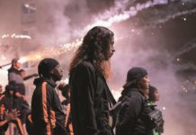 “Athena”: una tragedia greca ed esplosiva nel contesto delle periferie