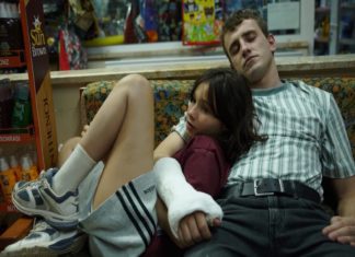 “Aftersun”: il ricordo di una vacanza e lo studio della figura di un padre