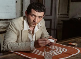 “La chimera”: un film visivamente intrigante a cui difetta il racconto