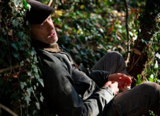 “La caccia”: l’opera seconda di Marco Bocci, ritratto di un presente avvilente