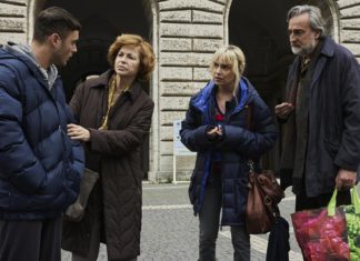 “Felicità”: l’opera prima di Micaela Ramazzotti, pungente e riuscita